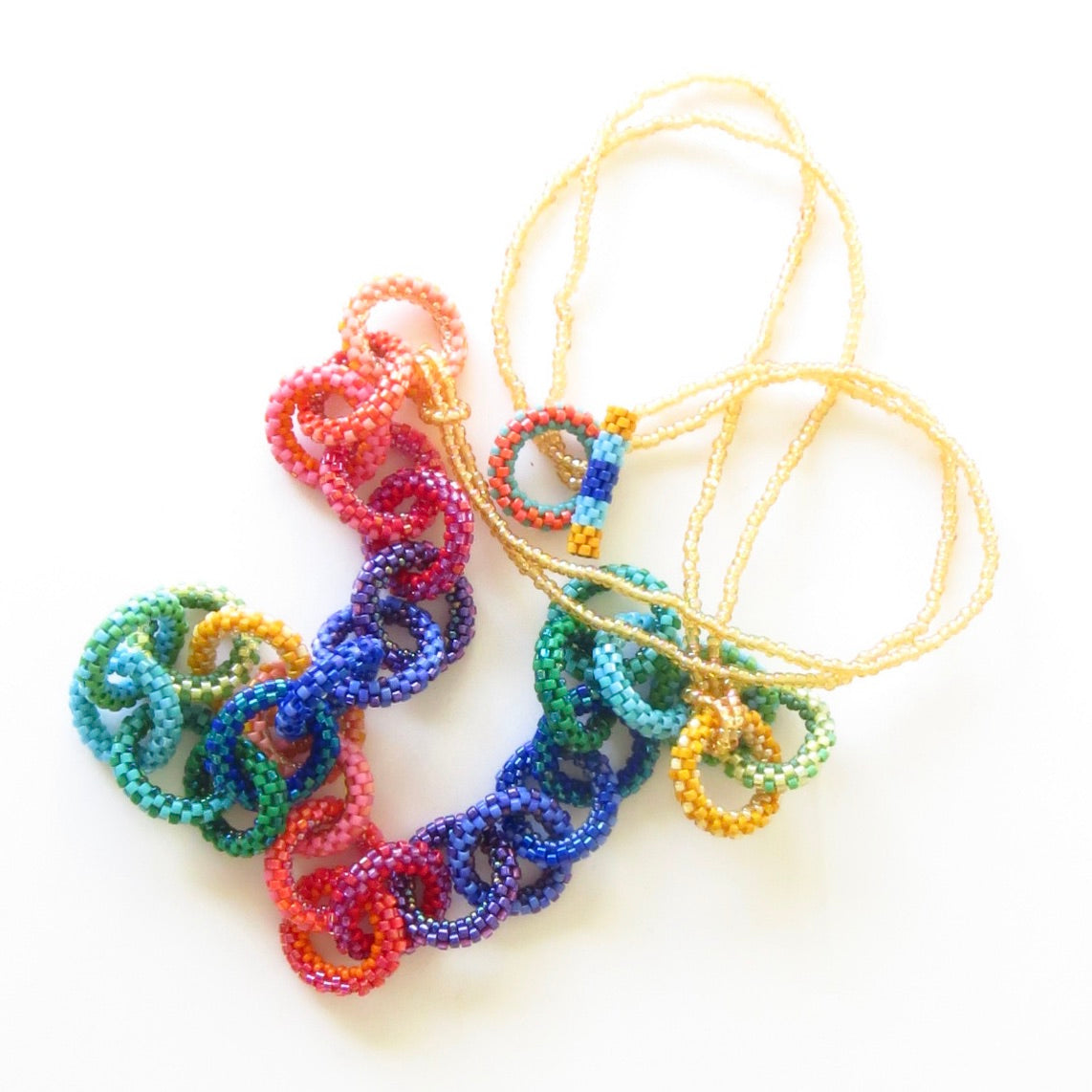 Interlocking Rainbow Links Necklace