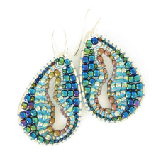 Load image into Gallery viewer, Beaded Geode Earrings