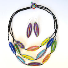 Load image into Gallery viewer, Blooming Prism Pods Earrings