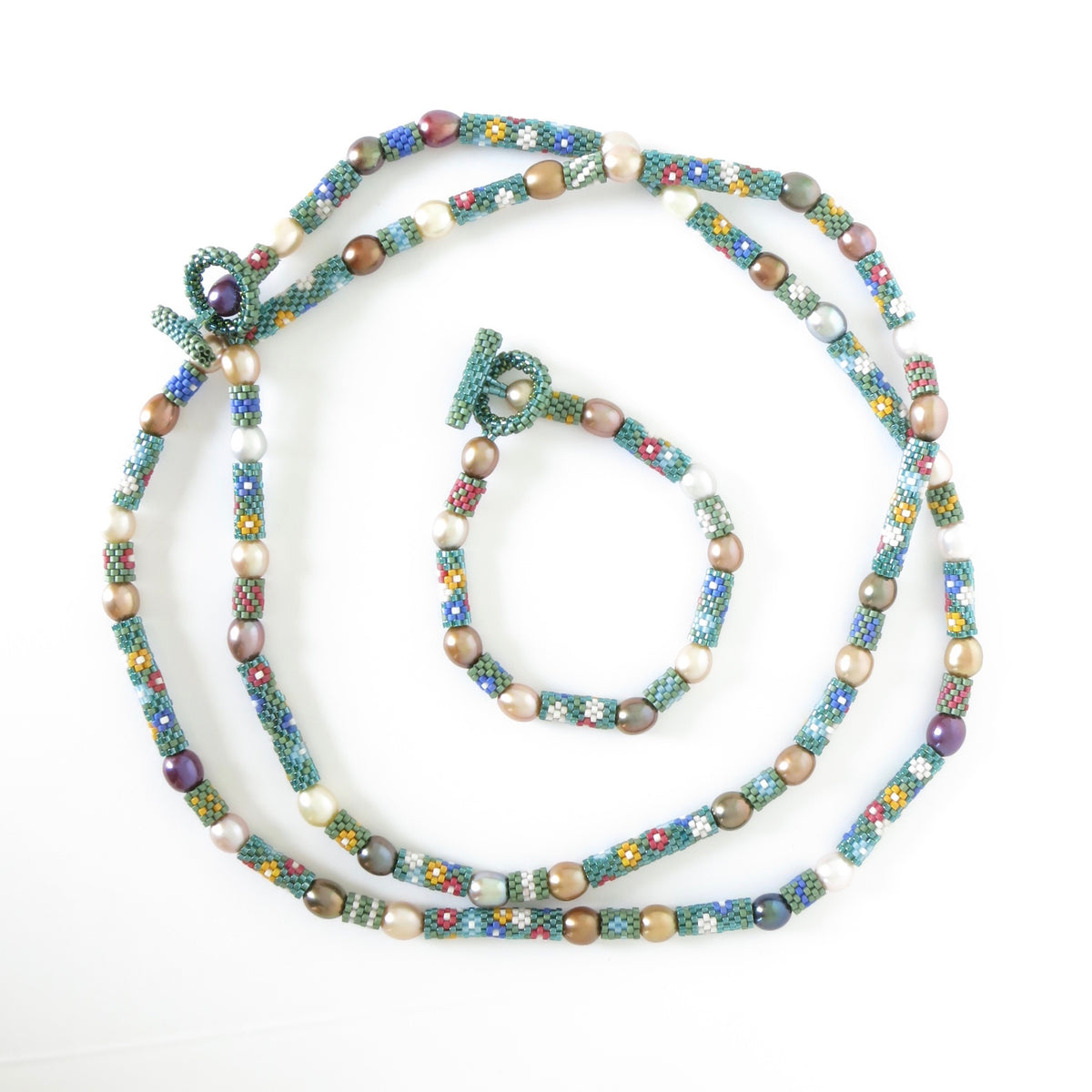 Spring Flowers and Pearls Necklace and Bracelet
