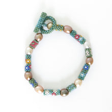 Load image into Gallery viewer, Spring Flowers and Pearls Necklace and Bracelet